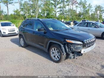  Salvage Jeep Cherokee