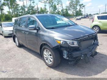  Salvage Kia Sedona