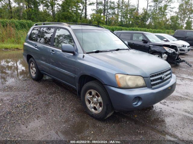  Salvage Toyota Highlander