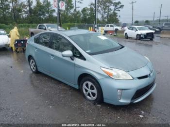  Salvage Toyota Prius