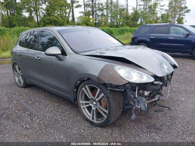  Salvage Porsche Cayenne