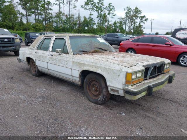  Salvage Ford LTD