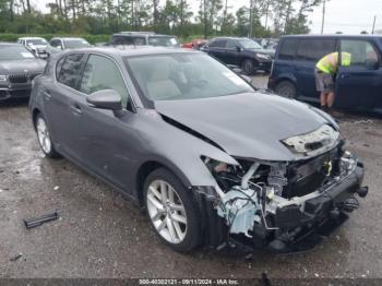  Salvage Lexus Ct