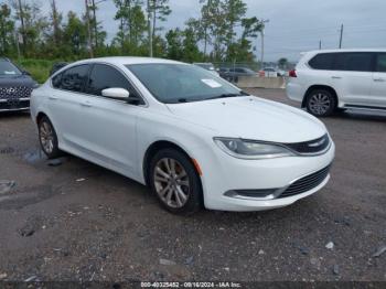  Salvage Chrysler 200