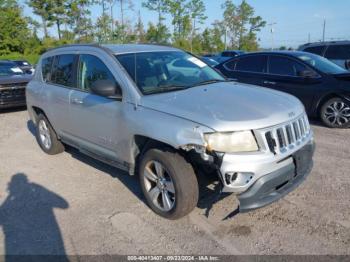  Salvage Jeep Compass