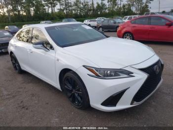  Salvage Lexus Es