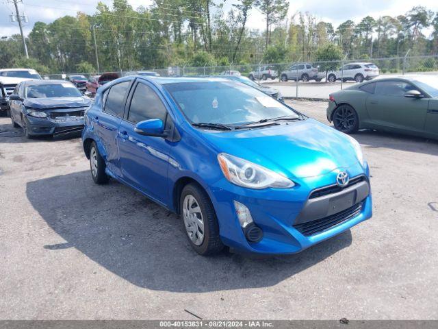  Salvage Toyota Prius c