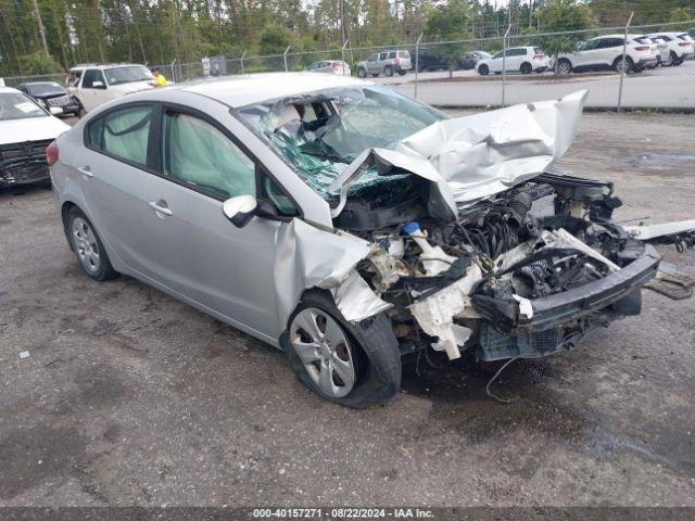  Salvage Kia Forte