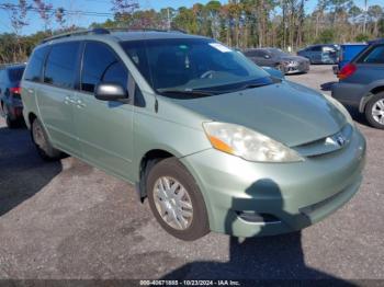  Salvage Toyota Sienna