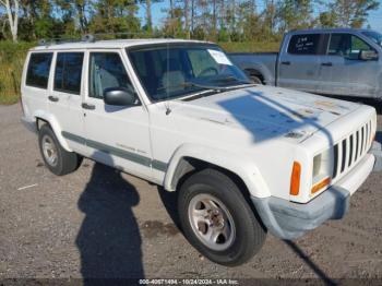  Salvage Jeep Cherokee