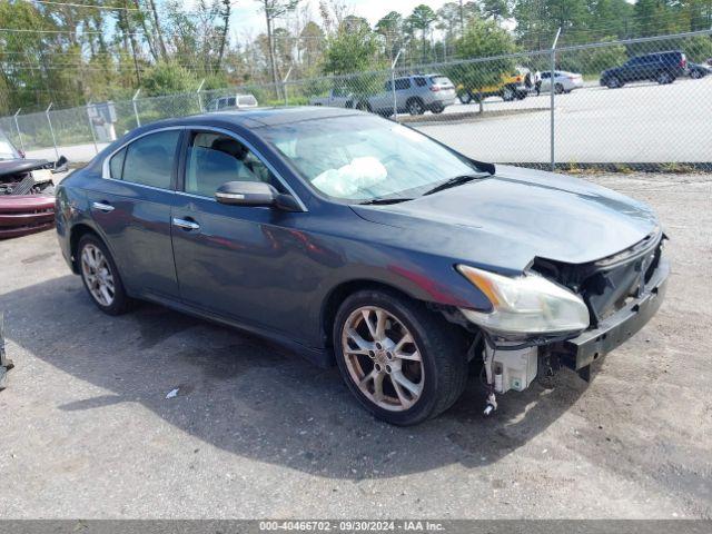  Salvage Nissan Maxima