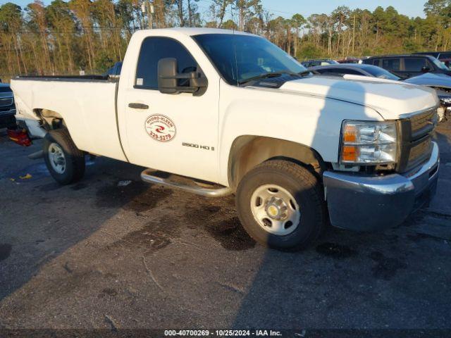  Salvage Chevrolet Silverado 2500