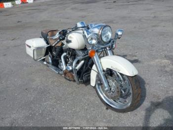  Salvage Harley-Davidson Flhr