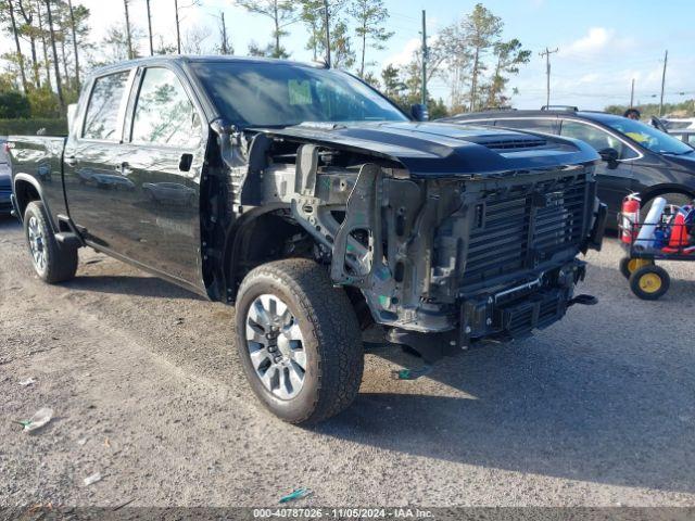  Salvage Chevrolet Silverado 2500