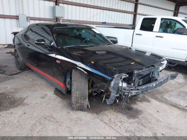  Salvage Dodge Challenger