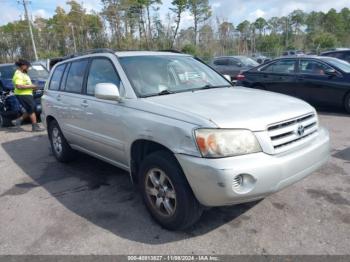  Salvage Toyota Highlander