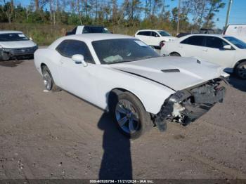  Salvage Dodge Challenger