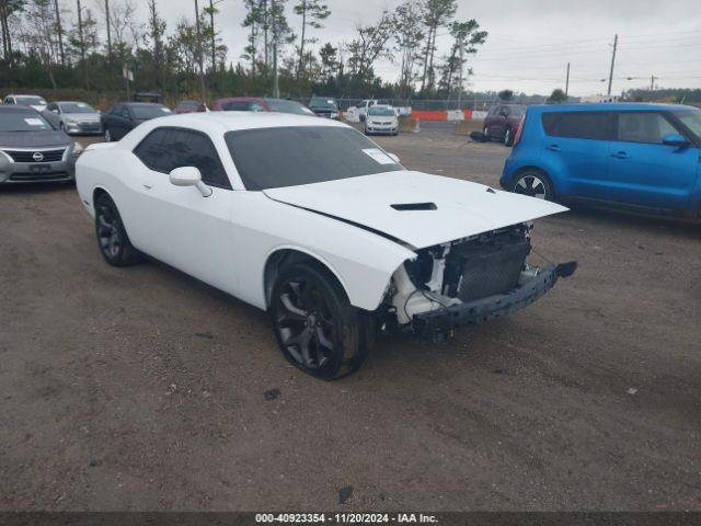  Salvage Dodge Challenger