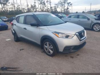  Salvage Nissan Kicks