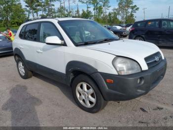  Salvage Hyundai TUCSON