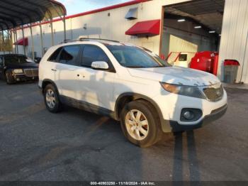  Salvage Kia Sorento