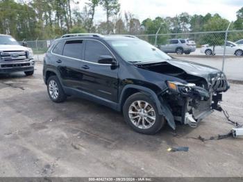  Salvage Jeep Cherokee