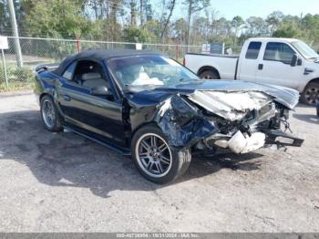  Salvage Ford Mustang