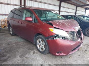  Salvage Toyota Sienna