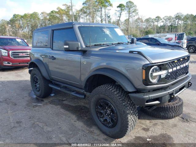  Salvage Ford Bronco