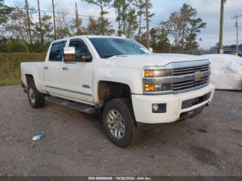  Salvage Chevrolet Silverado 2500