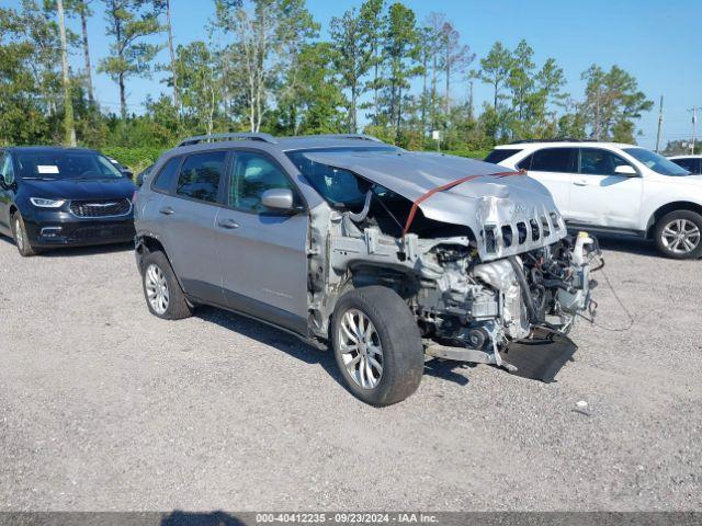  Salvage Jeep Cherokee