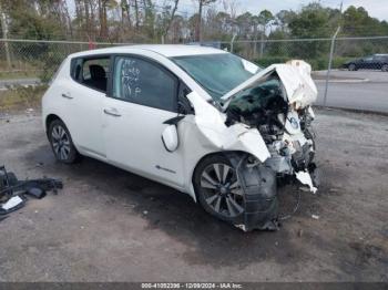  Salvage Nissan LEAF