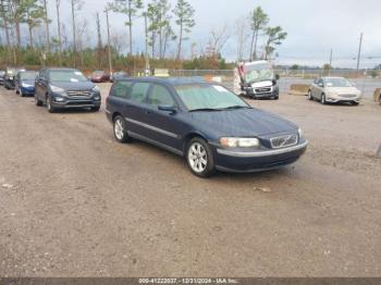  Salvage Volvo V70