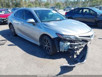  Salvage Toyota Camry