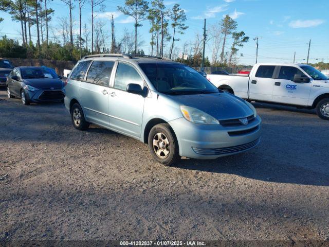  Salvage Toyota Sienna