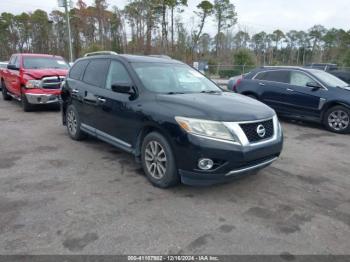  Salvage Nissan Pathfinder