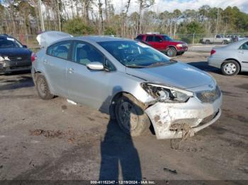  Salvage Kia Forte