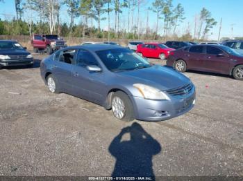  Salvage Nissan Altima