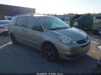  Salvage Toyota Sienna