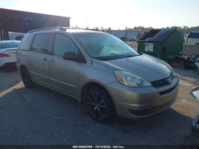  Salvage Toyota Sienna