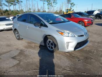  Salvage Toyota Prius