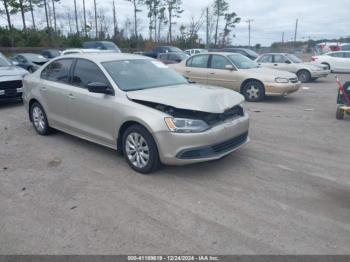  Salvage Volkswagen Jetta