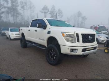  Salvage Nissan Titan