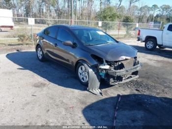  Salvage Kia Forte