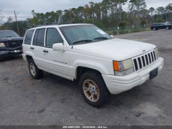  Salvage Jeep Grand Cherokee