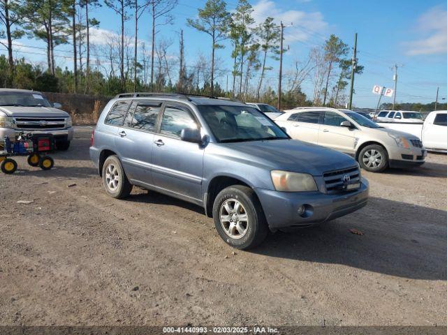  Salvage Toyota Highlander