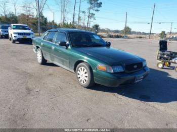  Salvage Ford Crown Victoria