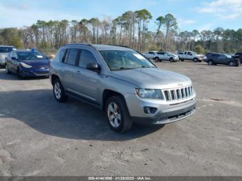  Salvage Jeep Compass