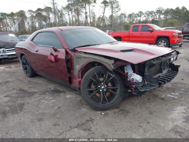  Salvage Dodge Challenger