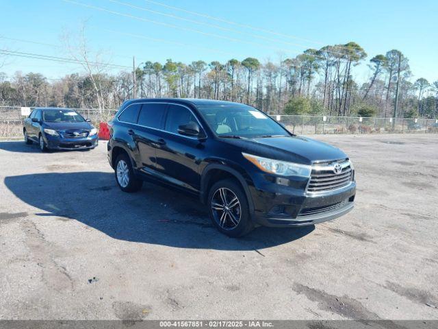  Salvage Toyota Highlander